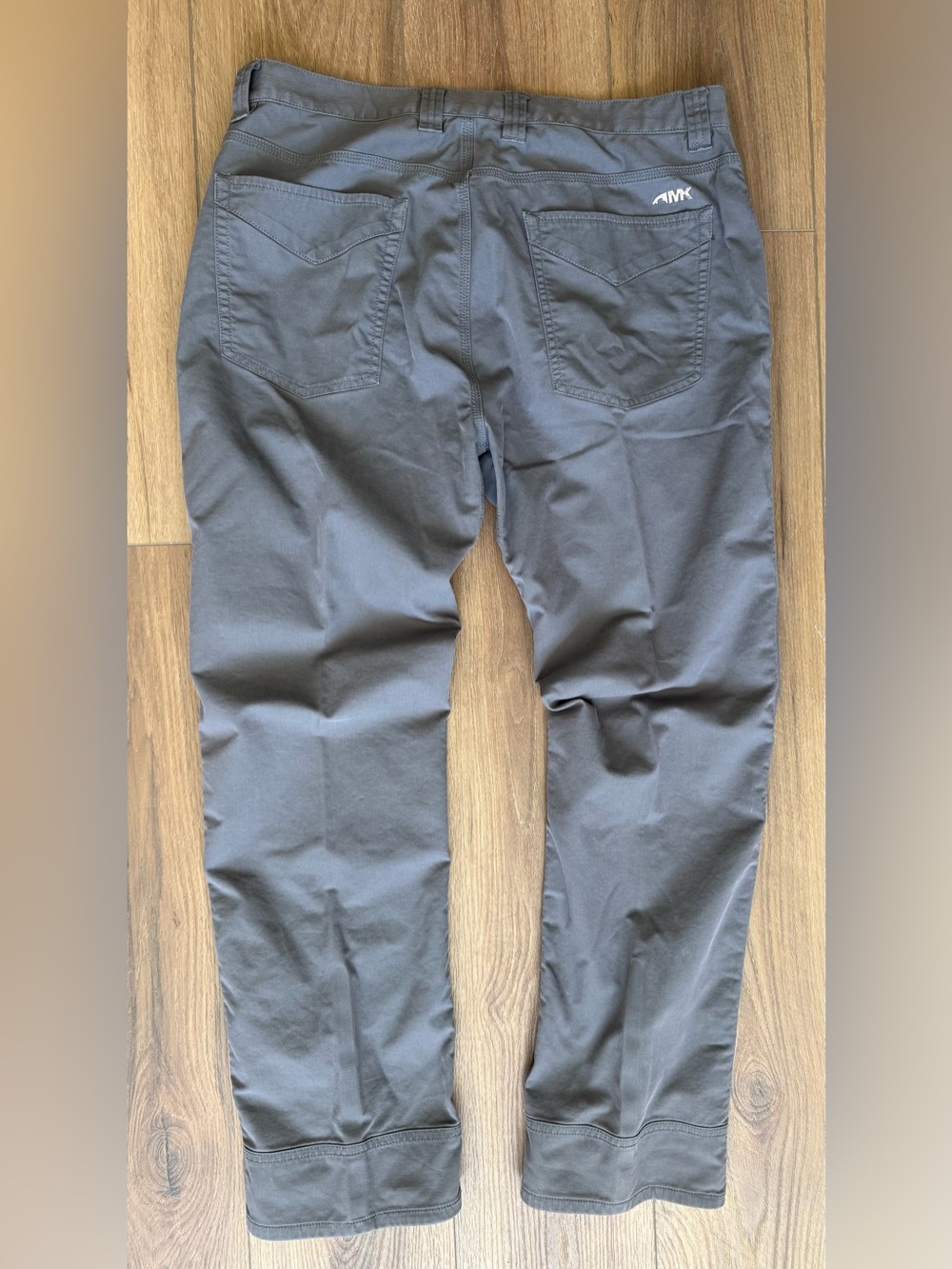 Mountain Khakis Pants Mens 35x30 Gray Chino Slacks Commuter Pant Slim Fit - Picture 9 of 10